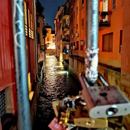 Il Canale アパート ボローニャ